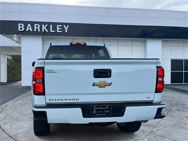 Used 2018 Chevrolet Silverado 1500 LT w/ All Star Edition image 8