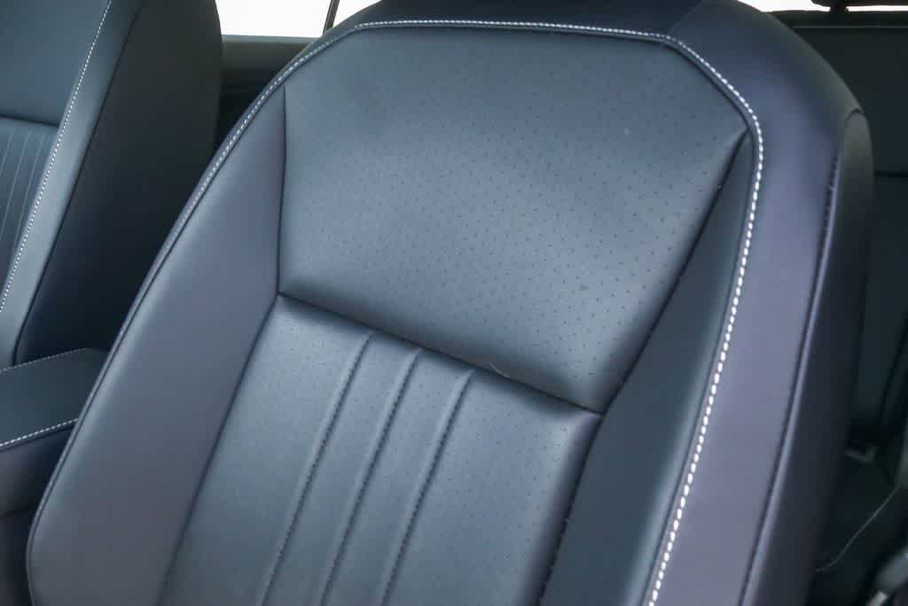 Used 2024 Volkswagen Tiguan SE R-Line FWD image 12