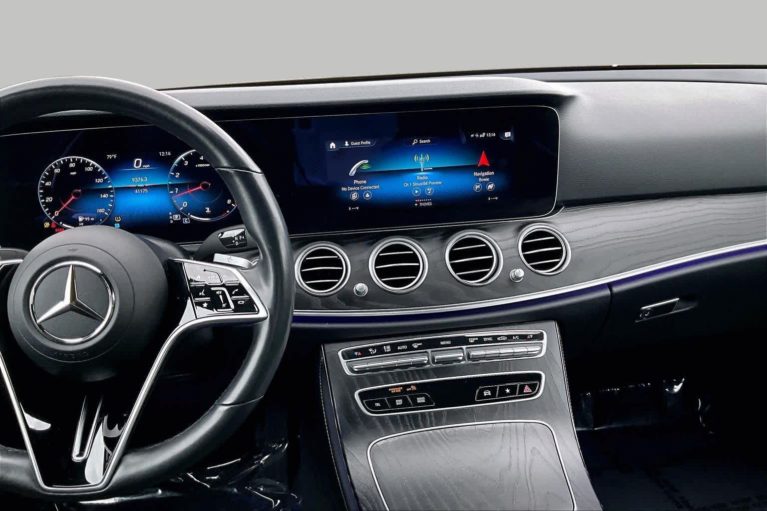 Used 2022 Mercedes-Benz E 350 4MATIC Sedan image 7
