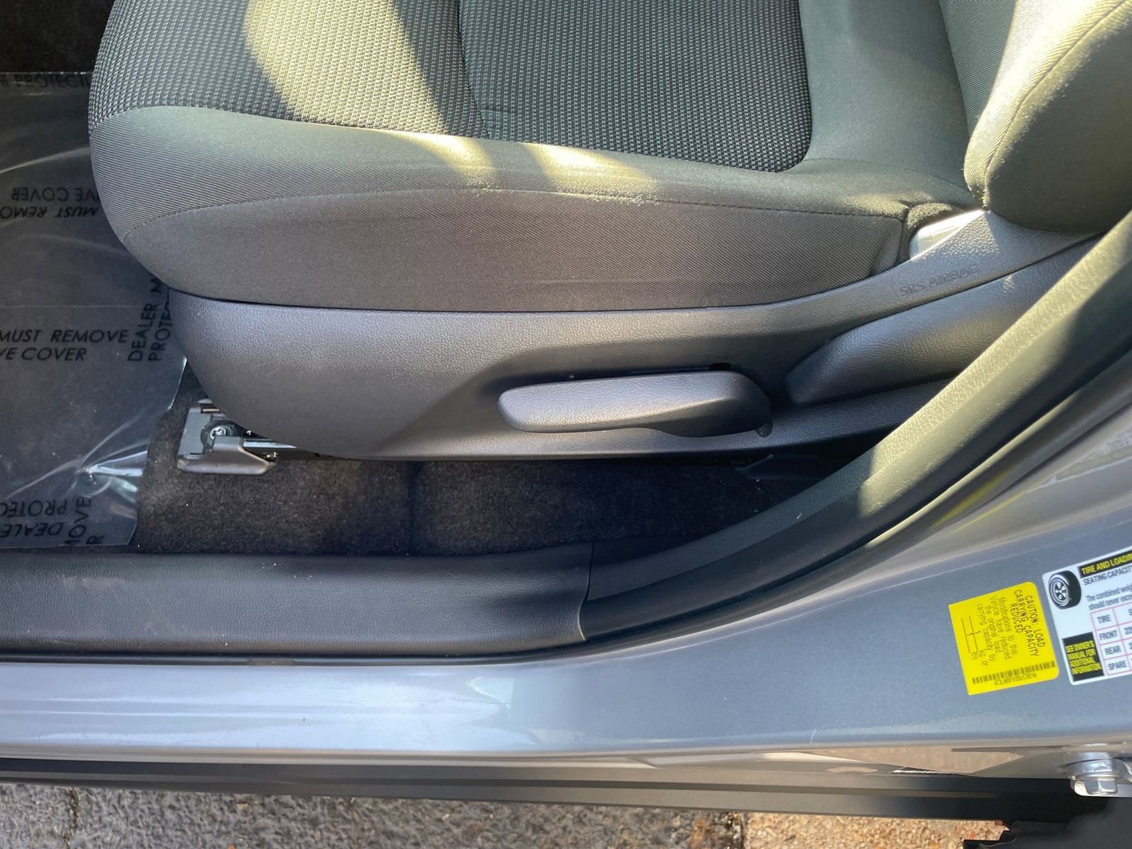 Used 2025 Toyota RAV4 LE image 23