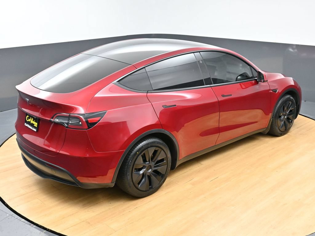 Used 2024 Tesla Model Y Long Range RWD image 46