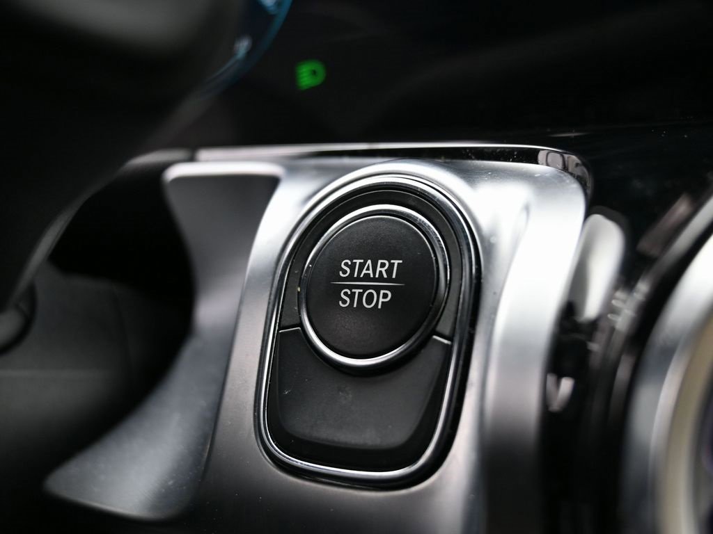 Used 2023 Mercedes-Benz EQB 250+ w/ Exclusive Package image 24