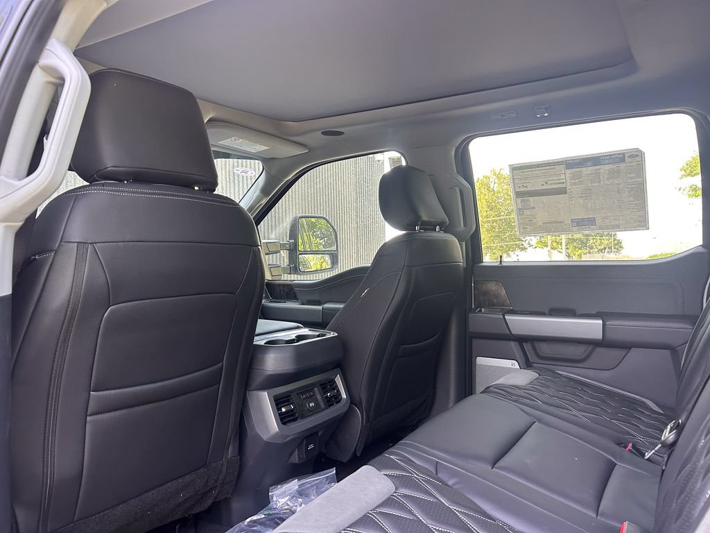 New 2026 Ford F250 Lariat w/ Black Appearance Package AWD/4WD image 15