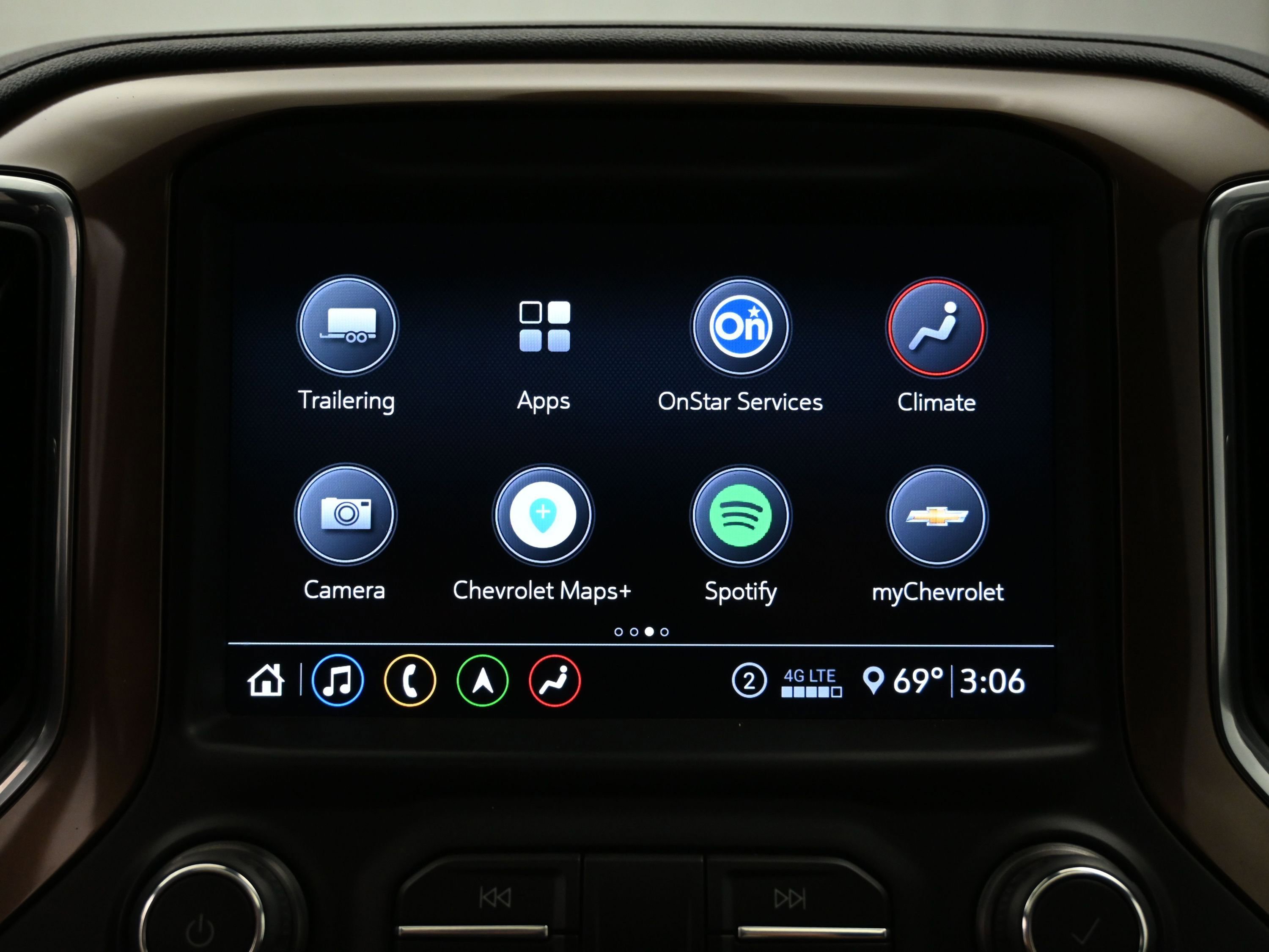 Used 2020 Chevrolet Silverado 2500 High Country w/ Z71 Off-Road Package image 31