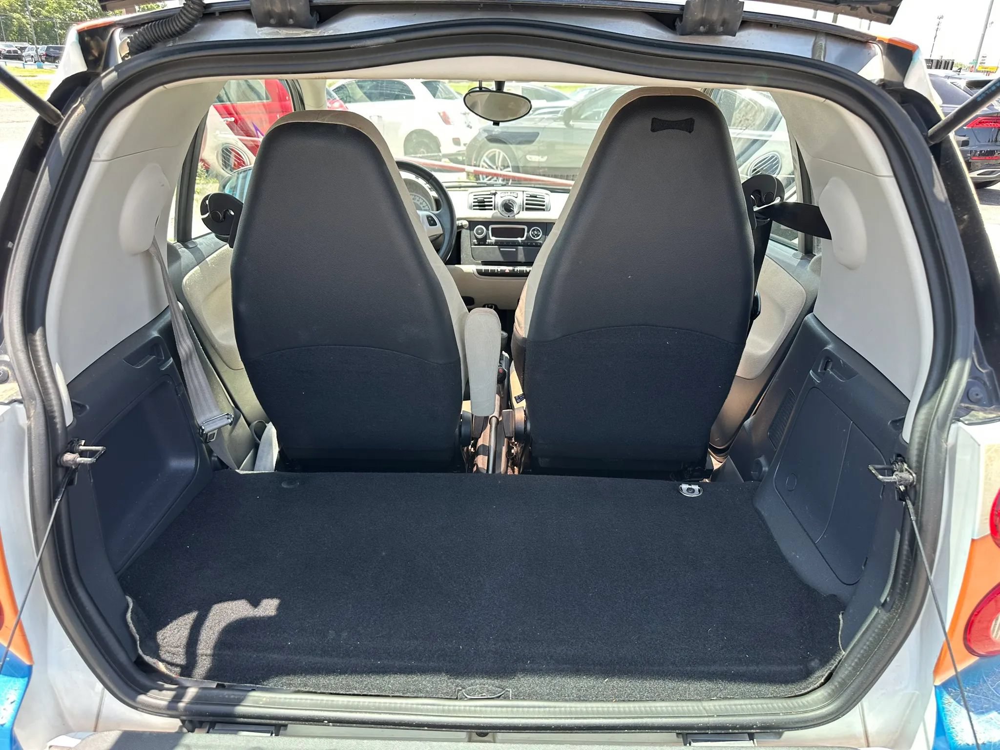 Used 2013 smart fortwo pure RWD image 13