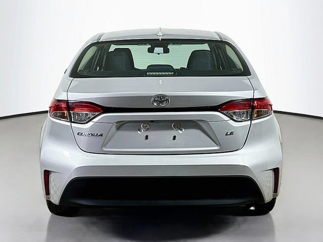 Used 2024 Toyota Corolla LE FWD image 6