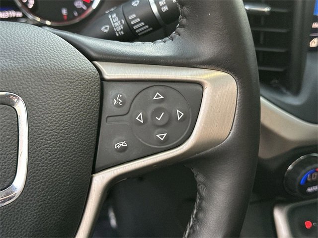 Used 2020 GMC Acadia Denali image 37