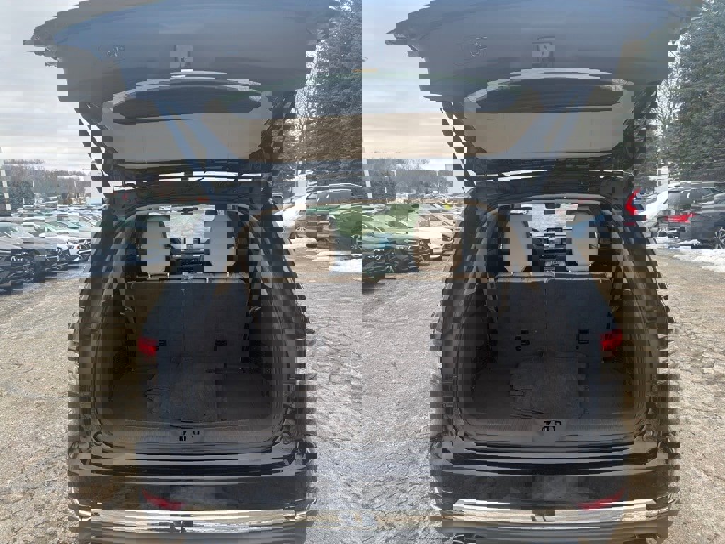 Used 2023 Lincoln Aviator AWD w/ Premium Package image 36