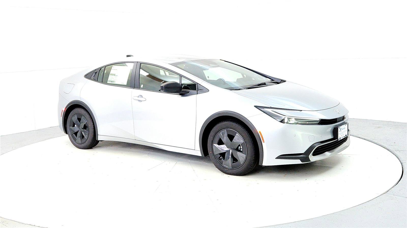 New 2026 Toyota Prius Plug-In Hybrid image 7