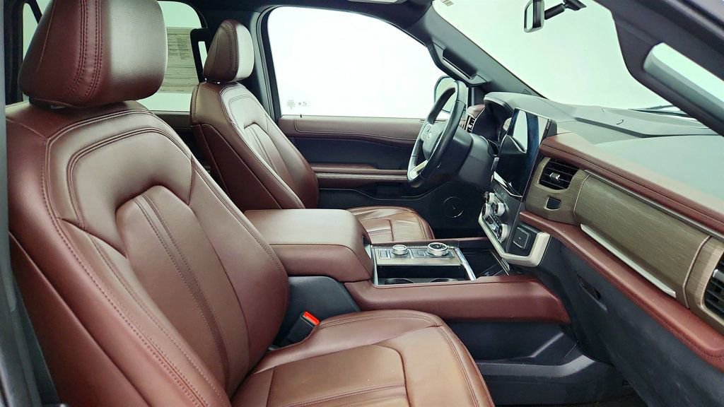 Used 2023 Ford Expedition Max Limited image 22