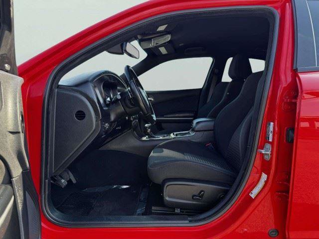 Used 2019 Dodge Charger GT RWD image 16