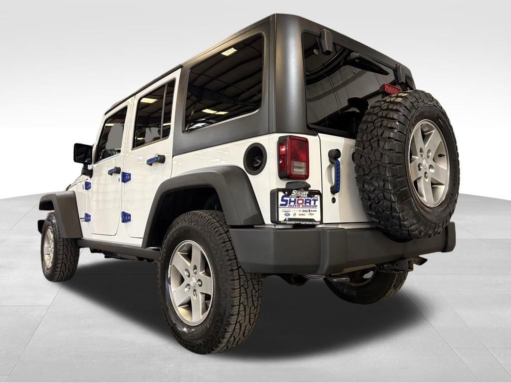 Used 2012 Jeep Wrangler Unlimited Rubicon w/ Connectivity Group image 11