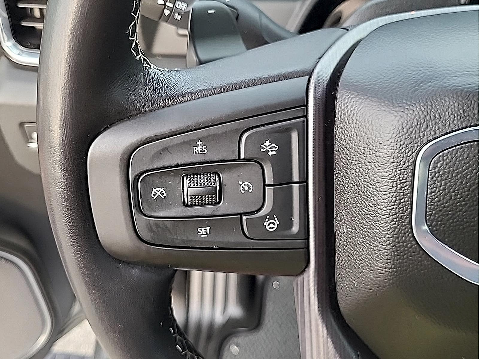 Used 2024 GMC Sierra 1500 Denali Ultimate AWD/4WD image 19