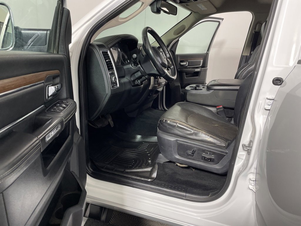 Used 2014 RAM 3500 Laramie image 9