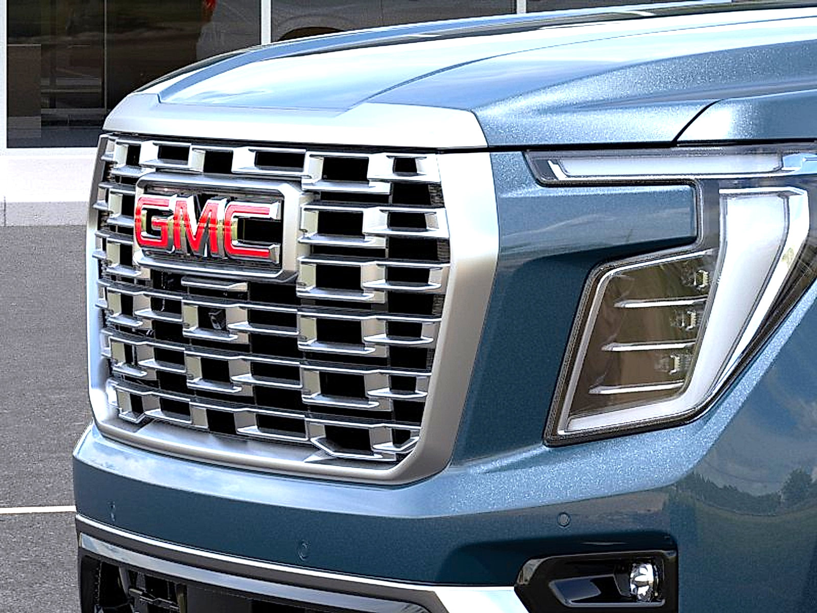 New 2026 GMC Yukon XL Denali AWD/4WD image 13