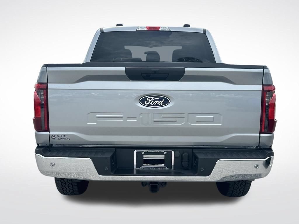 Used 2025 Ford F150 XLT AWD/4WD image 5