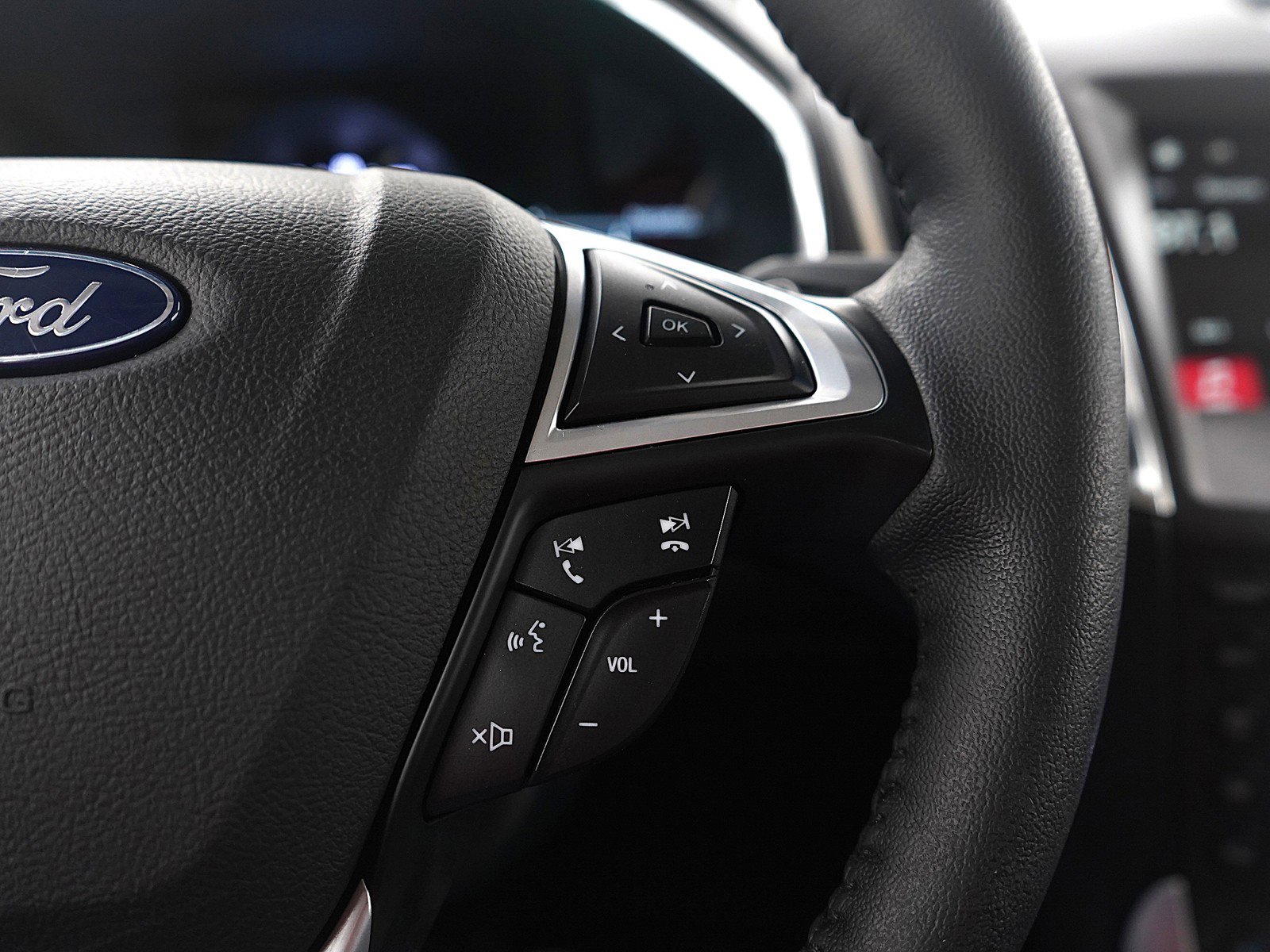 Used 2018 Ford Edge Sport w/ Equipment Group 401A image 27