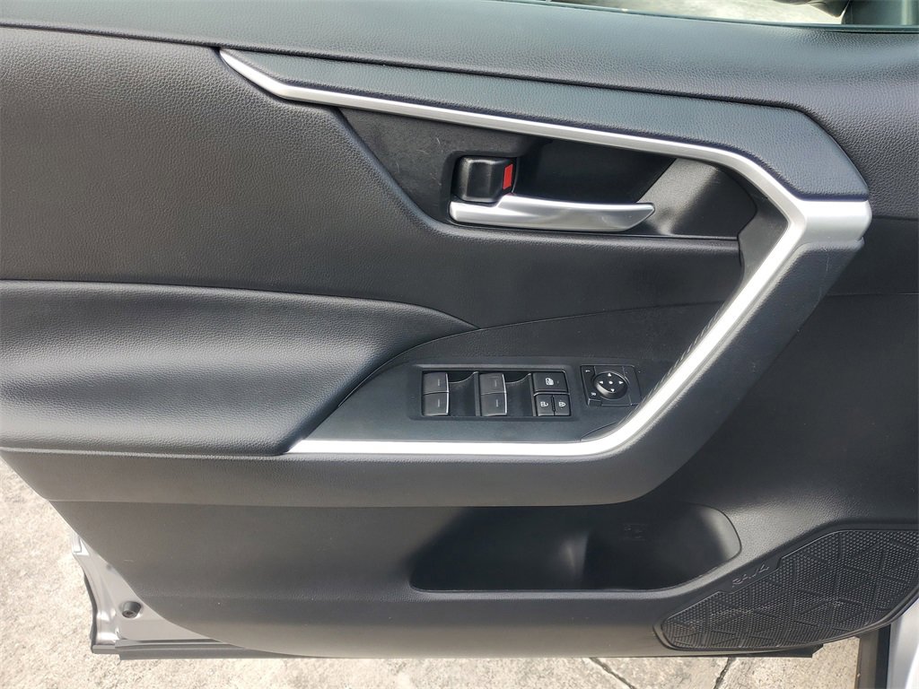 Certified 2023 Toyota RAV4 XLE w/ Convenience Package image 19