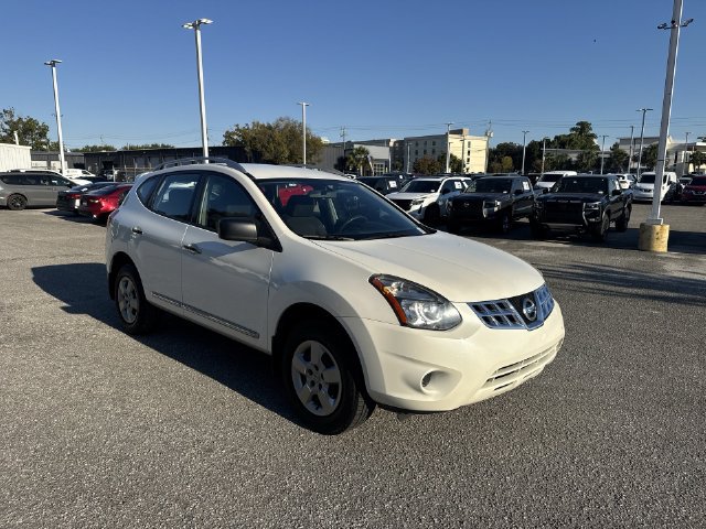 Used 2015 Nissan Rogue S w/ Convenience Package FWD image 3