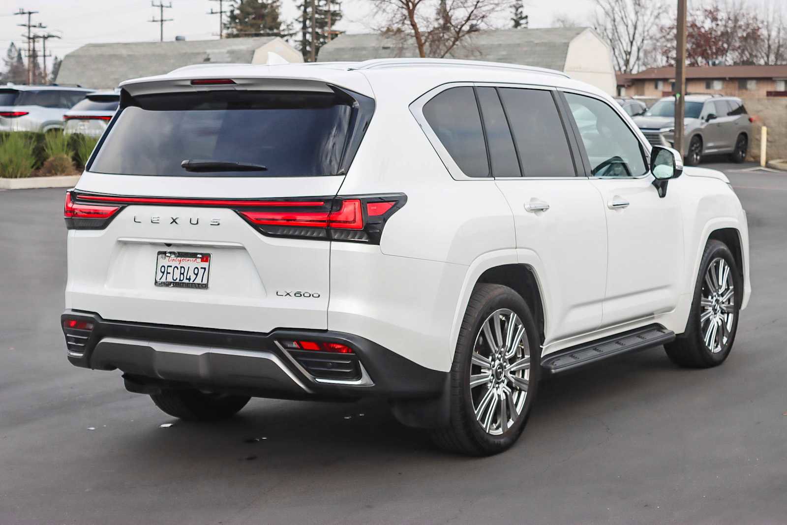 Used 2023 Lexus LX 600 4WD w/ Ultra Luxury Package image 4