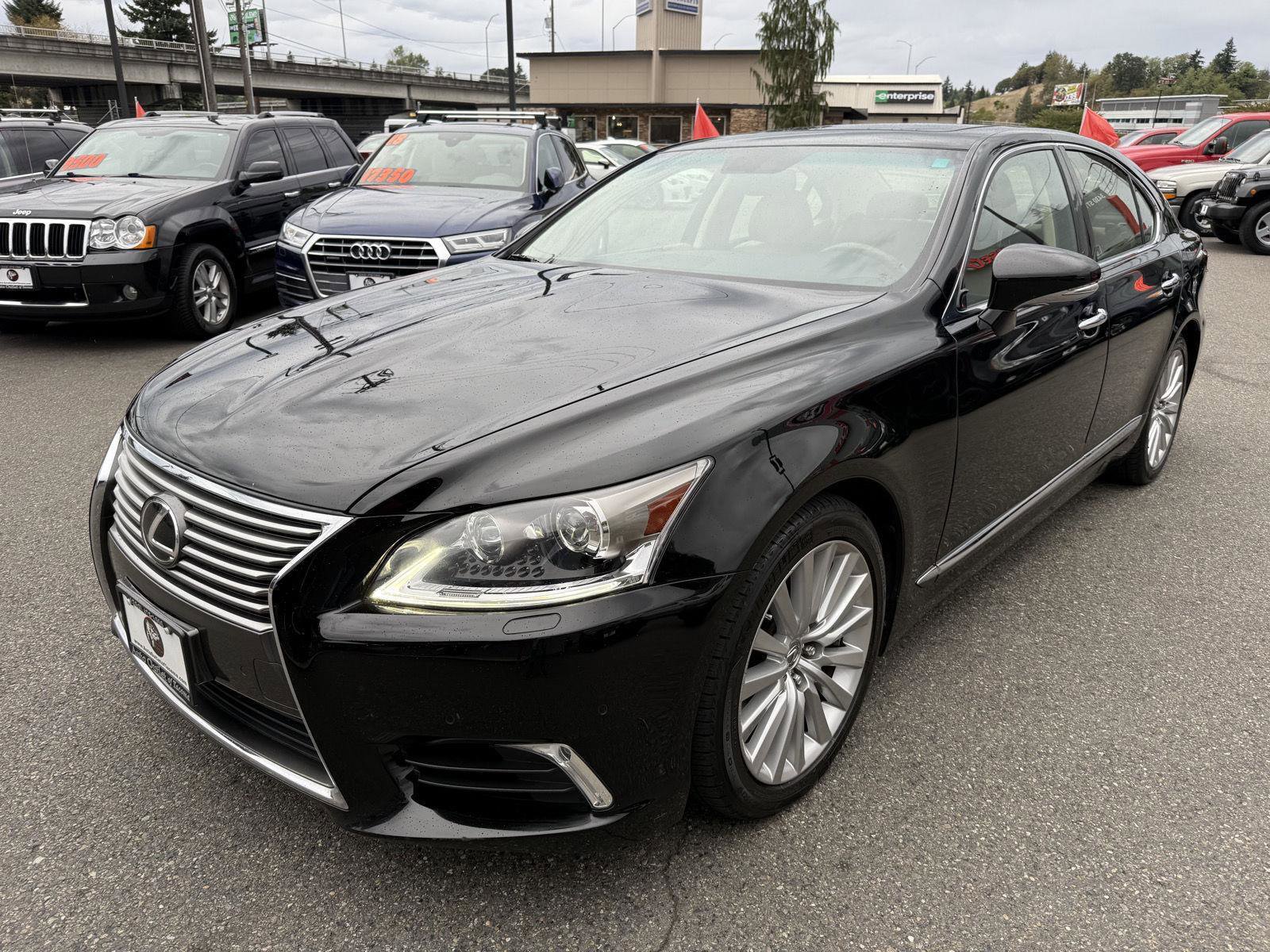 Used 2013 Lexus LS 460 image 1
