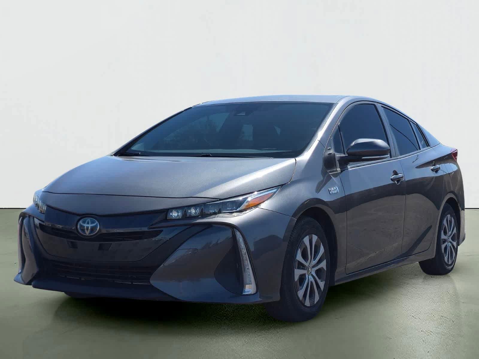 Used 2021 Toyota Prius Prime LE w/ Carpet Mat Package (TMS) image 2