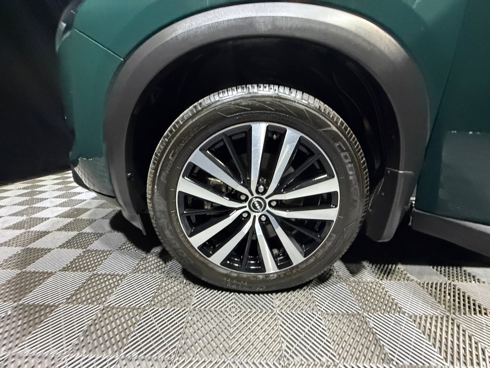 Certified 2023 Nissan Pathfinder Platinum image 26