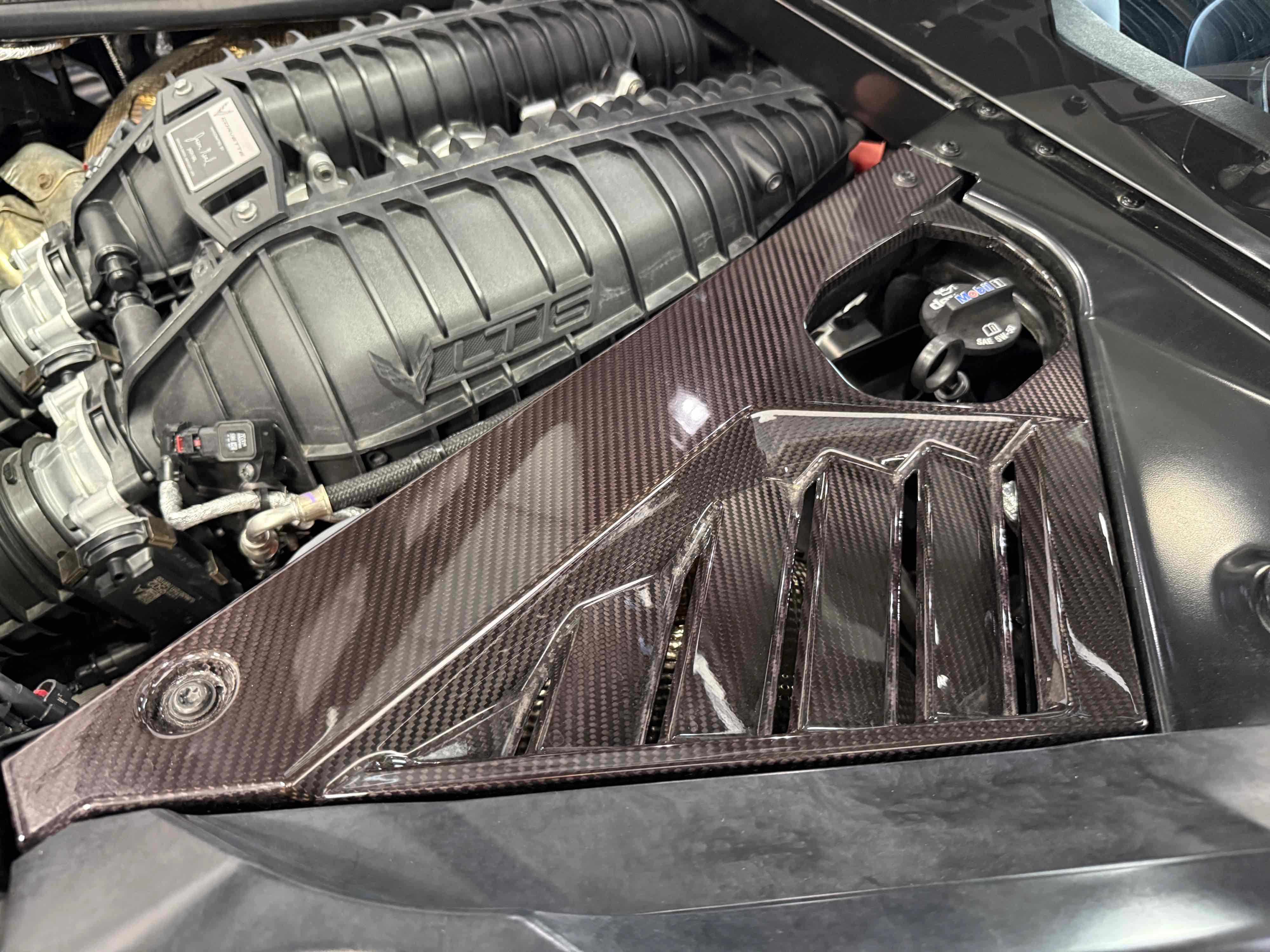 Used 2023 Chevrolet Corvette Z06 Coupe w/ 3LZ w/ Engine Appearance Package RWD image 5