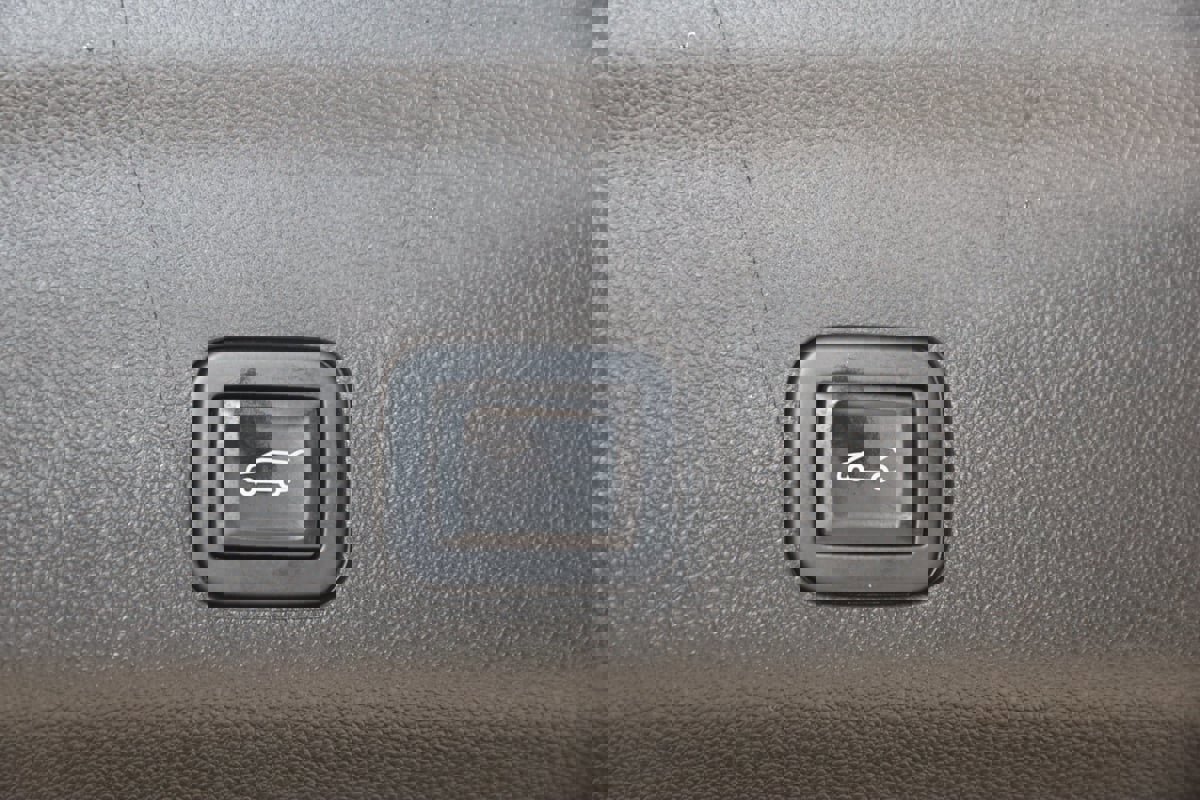 Used 2022 GMC Yukon Denali image 52