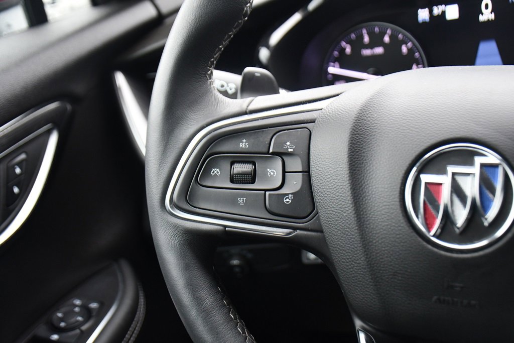 Used 2021 Buick Envision Essence w/ Technology Package I image 33