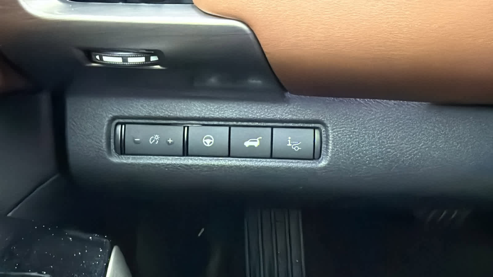 New 2025 Nissan Pathfinder Platinum w/ Cargo Package image 22