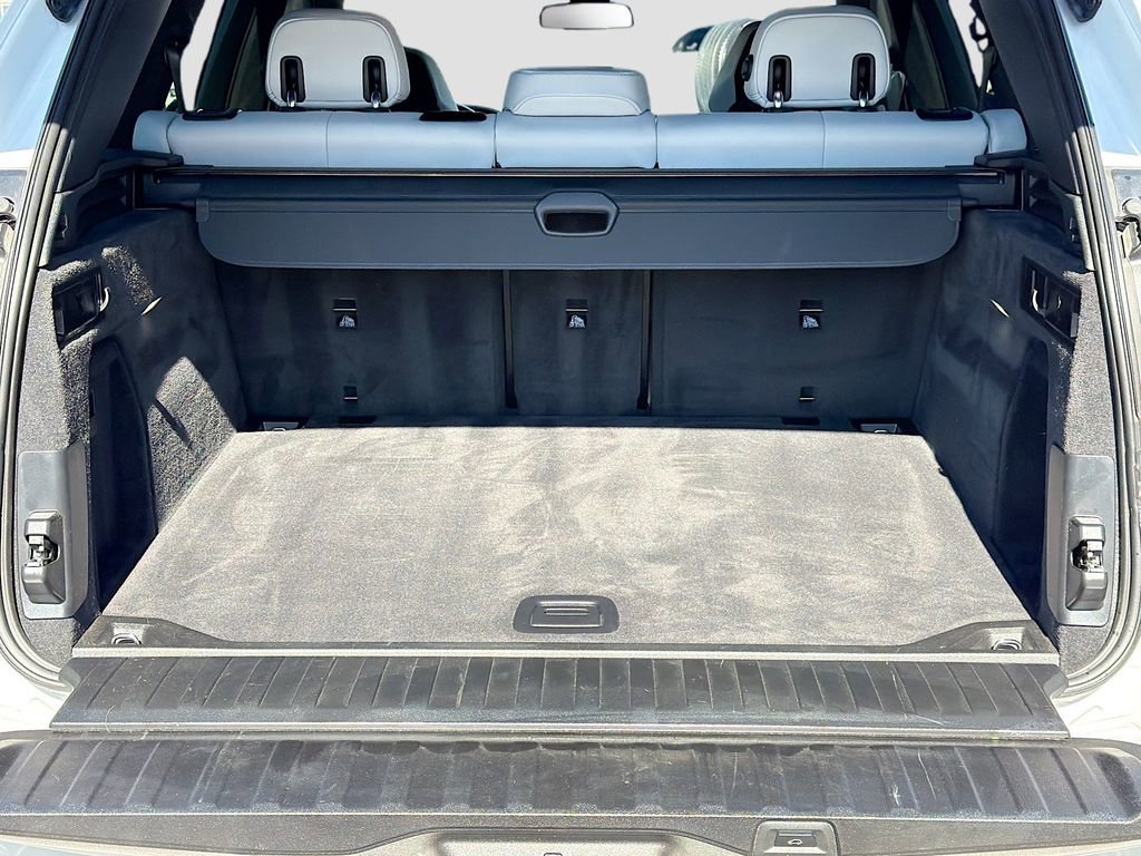 Used 2022 BMW X5 M w/ Executive Package image 12