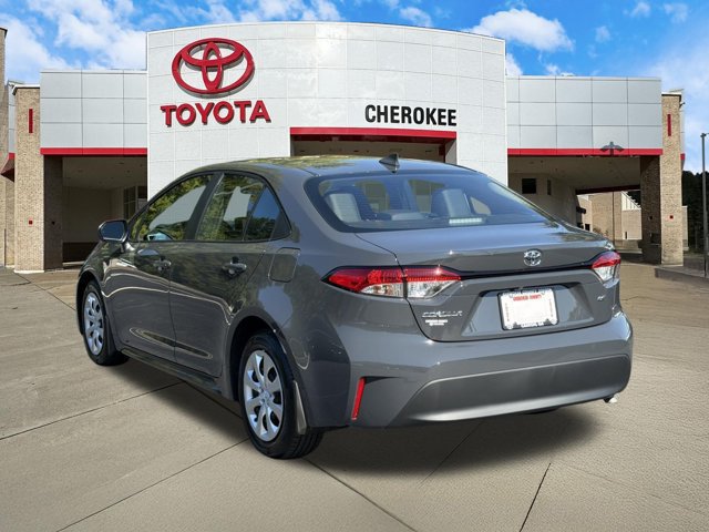 Used 2026 Toyota Corolla LE FWD image 7