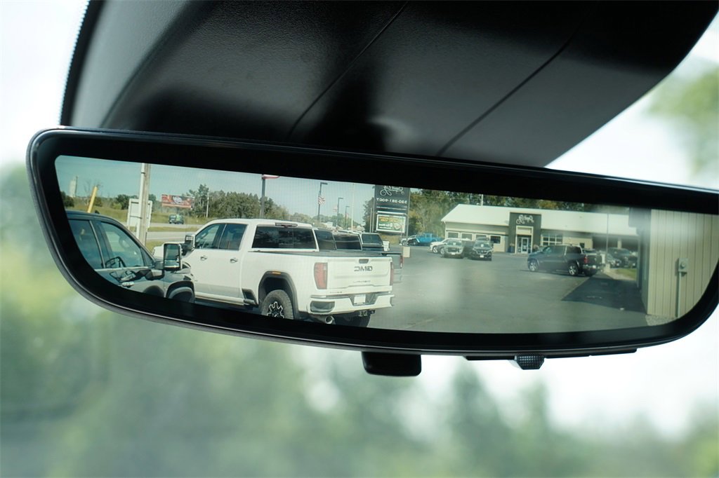 Used 2025 GMC Sierra 2500 AT4X image 30