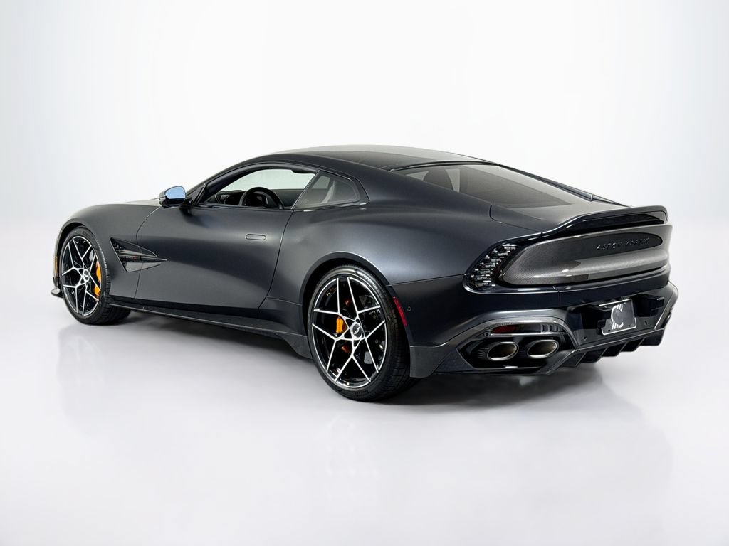 Used 2025 Aston Martin Vanquish RWD image 3