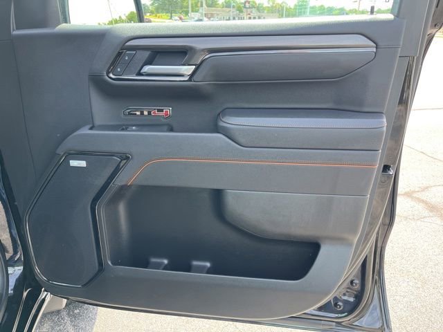 Used 2025 GMC Sierra 1500 AT4 AWD/4WD image 18