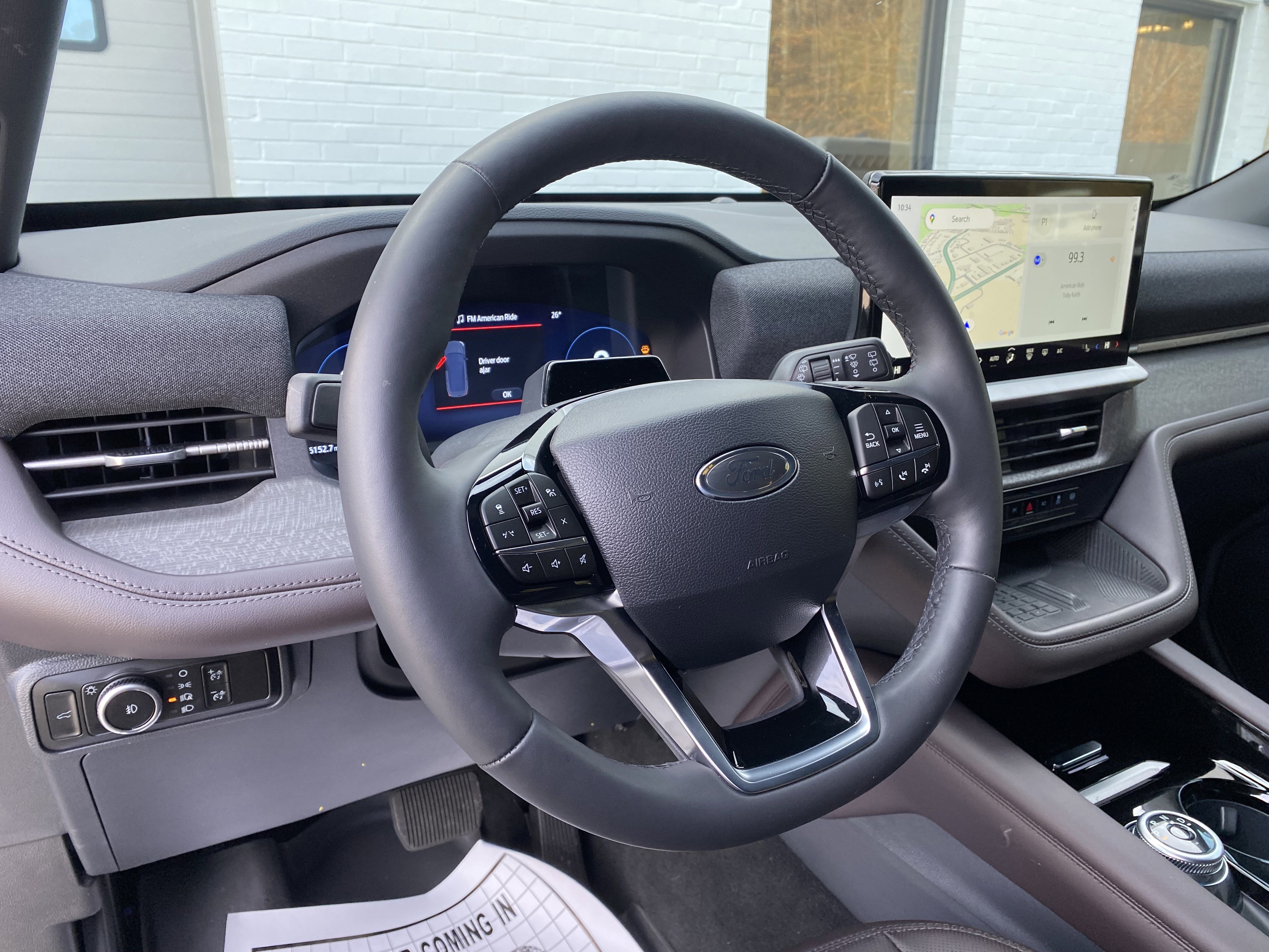 Used 2025 Ford Explorer Platinum image 17