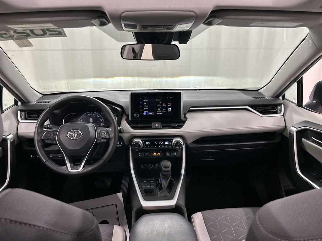 Used 2023 Toyota RAV4 XLE w/ Convenience Package AWD/4WD image 18