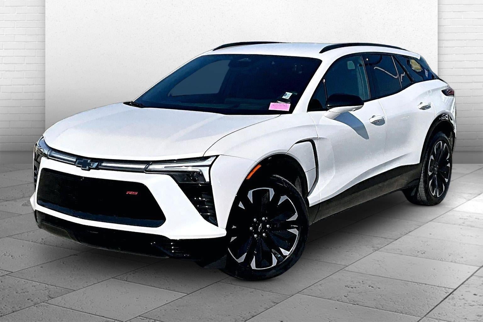 Used 2024 Chevrolet Blazer EV RS AWD/4WD image 11