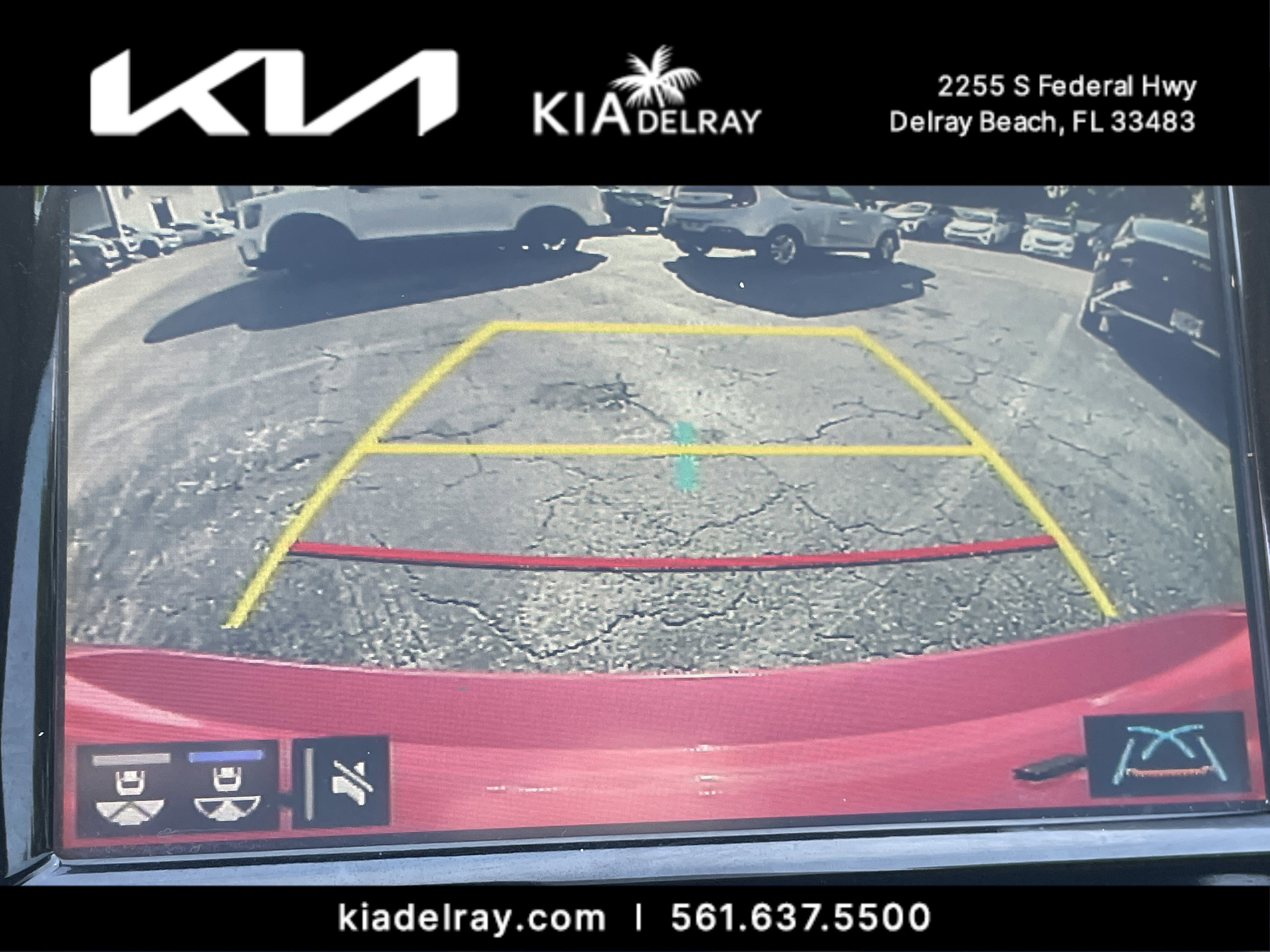 Used 2019 Toyota Camry SE image 19