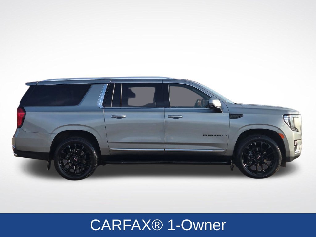 Certified 2023 GMC Yukon XL Denali w/ Max Trailering Package AWD/4WD image 2