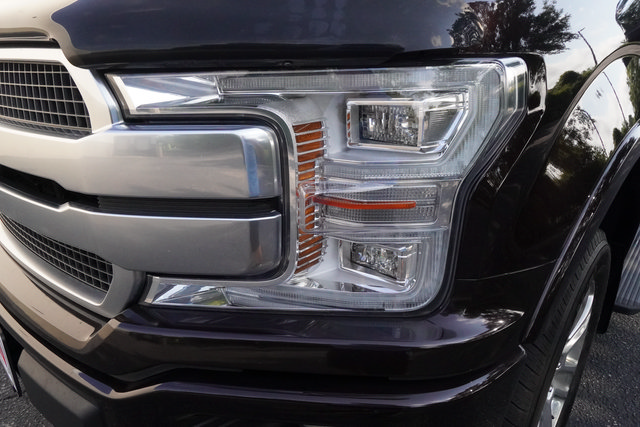 Used 2018 Ford F150 Platinum w/ Equipment Group 701A Luxury AWD/4WD image 36