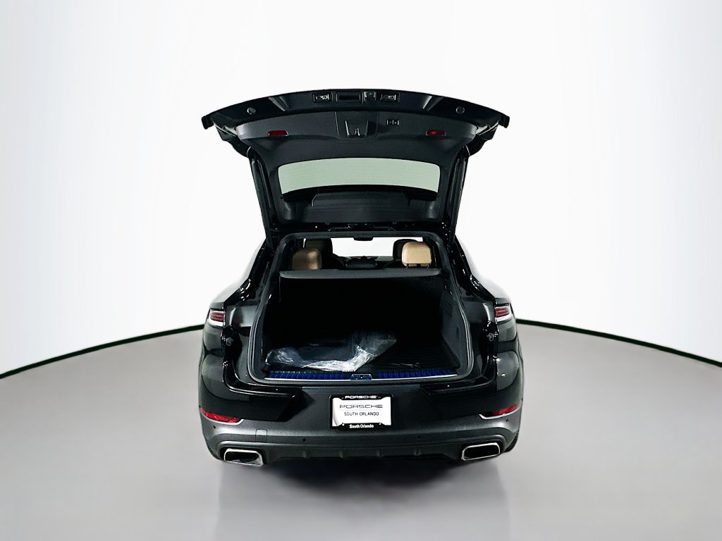 Certified 2026 Porsche Cayenne Coupe AWD/4WD image 27