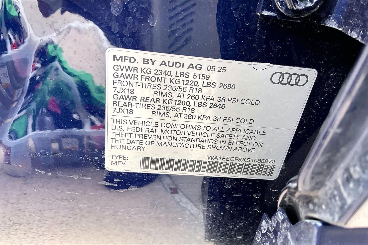 Used 2025 Audi Q3 2.0T Premium Plus w/ Premium Plus Package AWD/4WD image 35