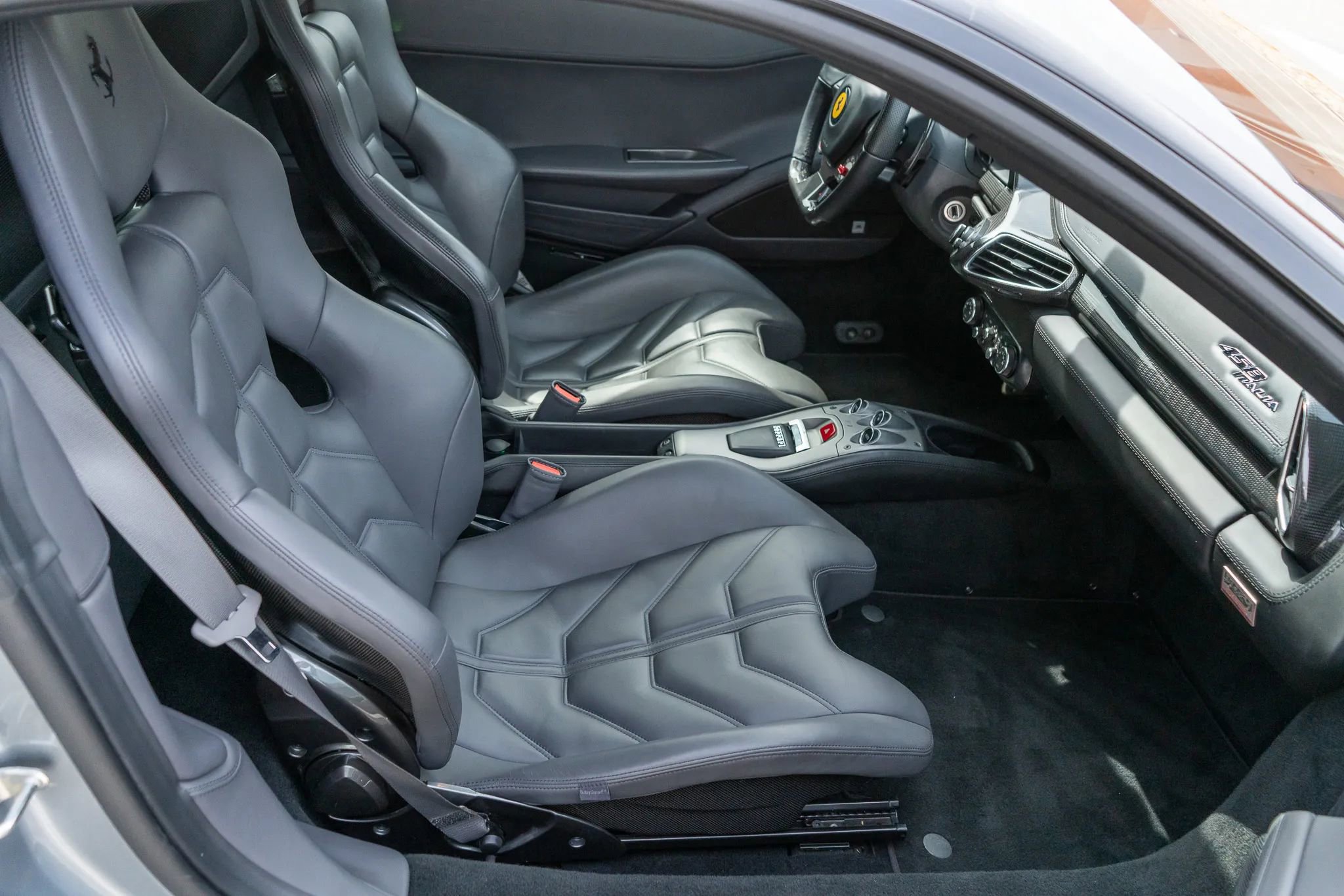 Used 2011 Ferrari 458 Italia Coupe image 60