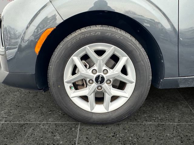 Used 2022 Kia Soul LX w/ Technology Package image 14