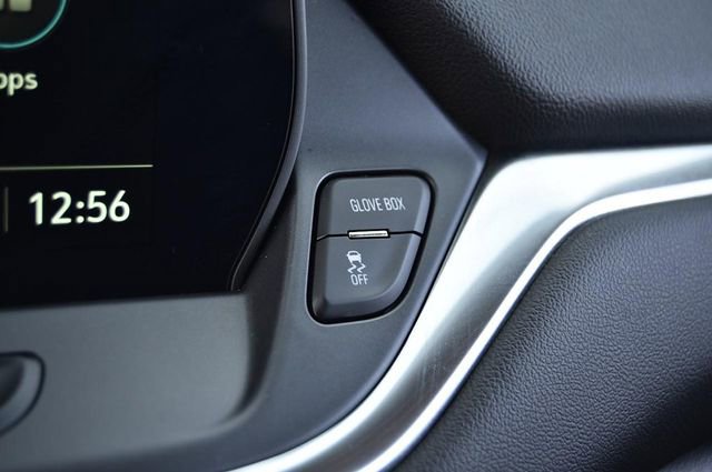 Used 2025 Chevrolet Blazer LT image 14