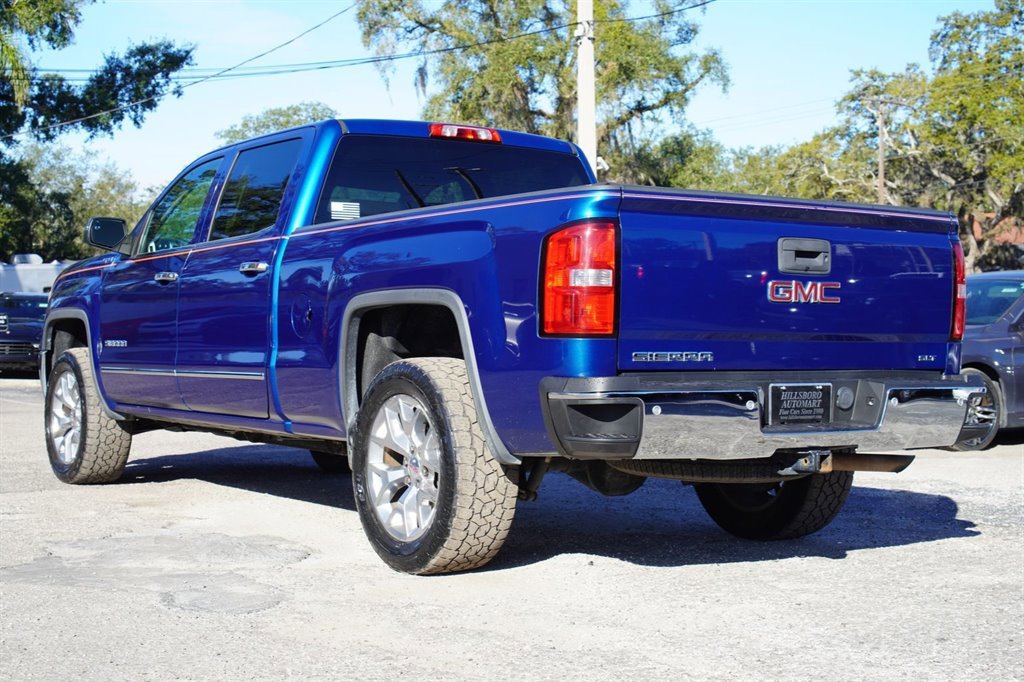 Used 2015 GMC Sierra 1500 SLT w/ SLT Crew Cab Value Package AWD/4WD image 18