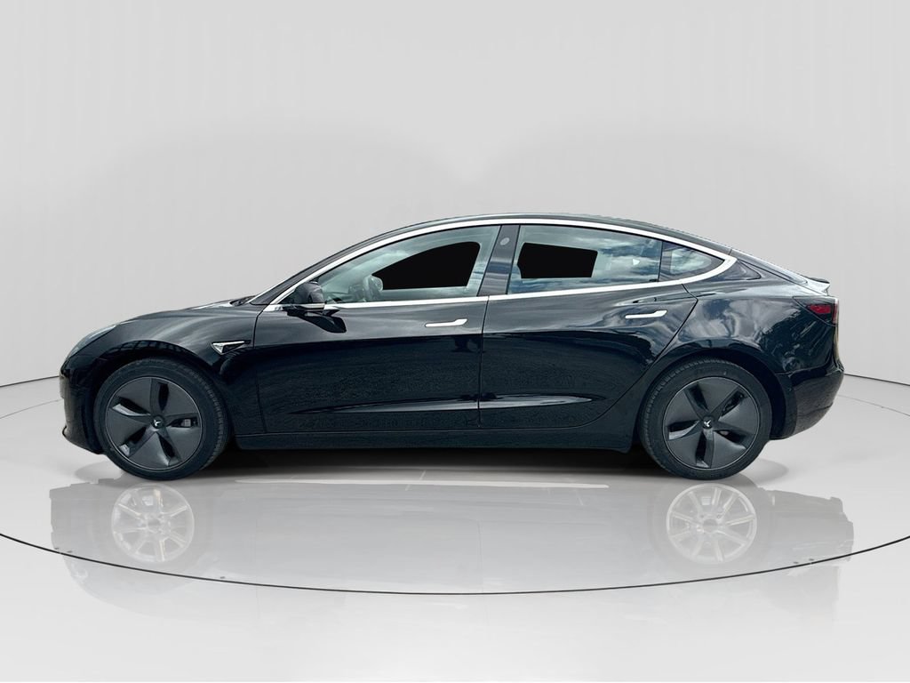Used 2019 Tesla Model 3 Standard Range RWD image 4