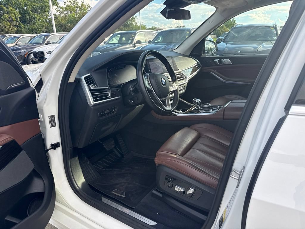 Used 2020 BMW X7 xDrive40i w/ Premium Package AWD/4WD image 12